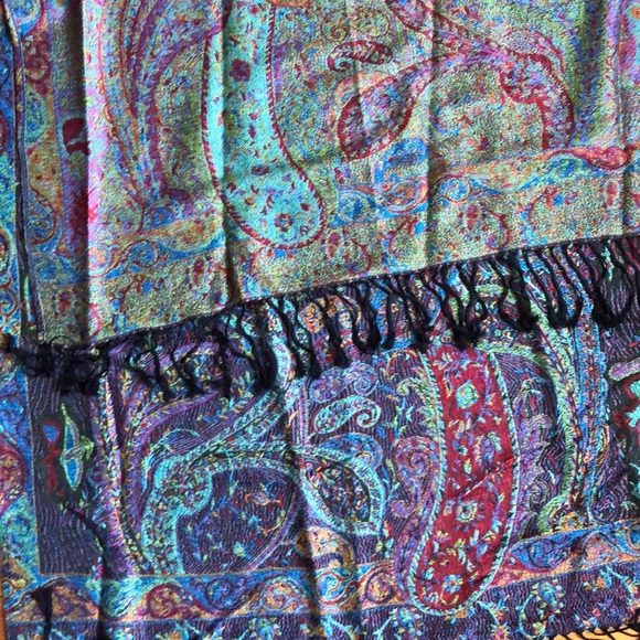 72”x27” Beautiful Woven Shawl Wrap Scarf NWOT - Picture 4 of 9